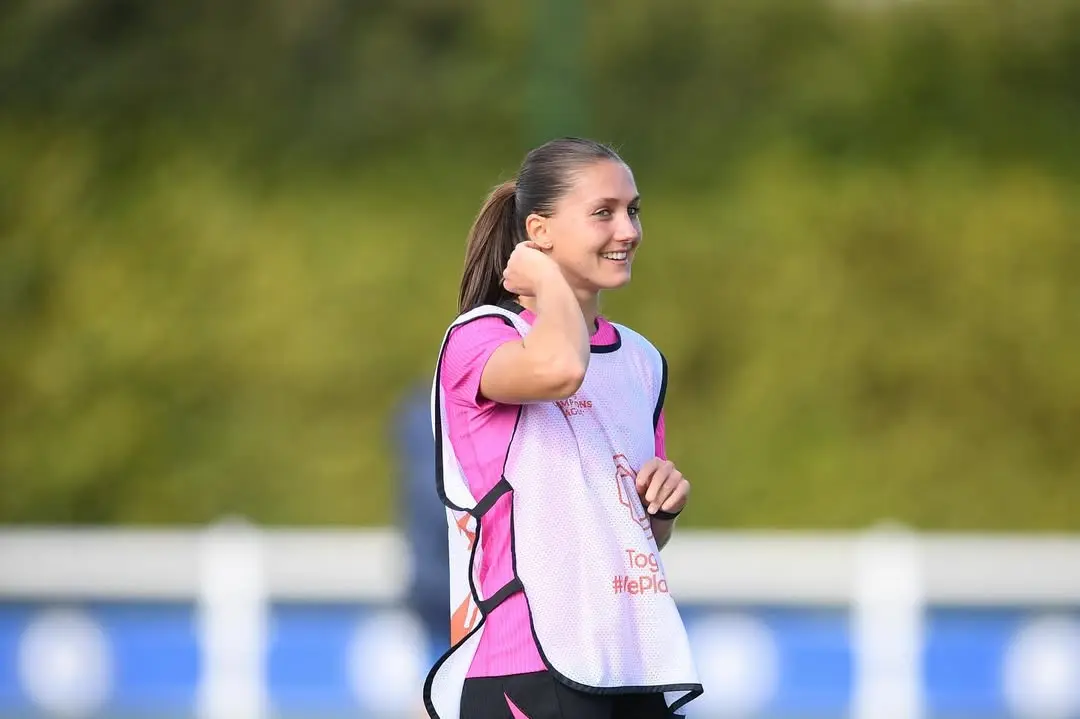 Debutó en 2012 con el Lyon