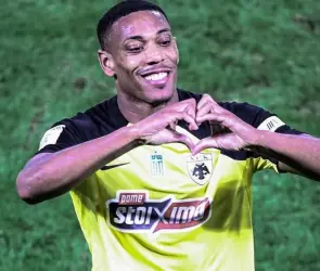 Revelan al encargado de convencer a Martial de elegir a Rayados