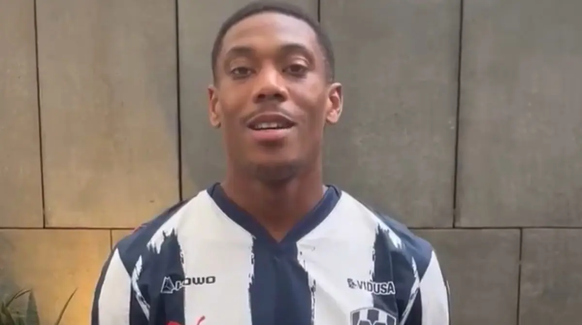  Anthony Martial ya ilusiona a la afición regiomontana 