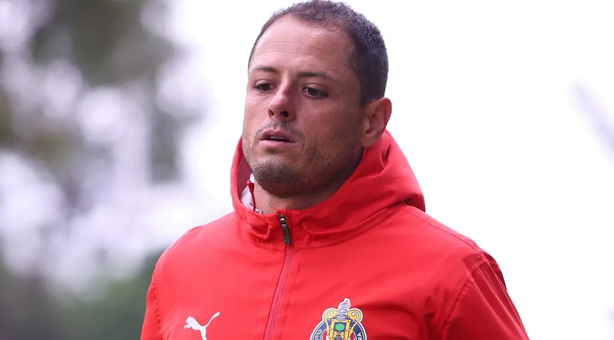  Chicharito Hernández se irá de Chivas en diciembre 