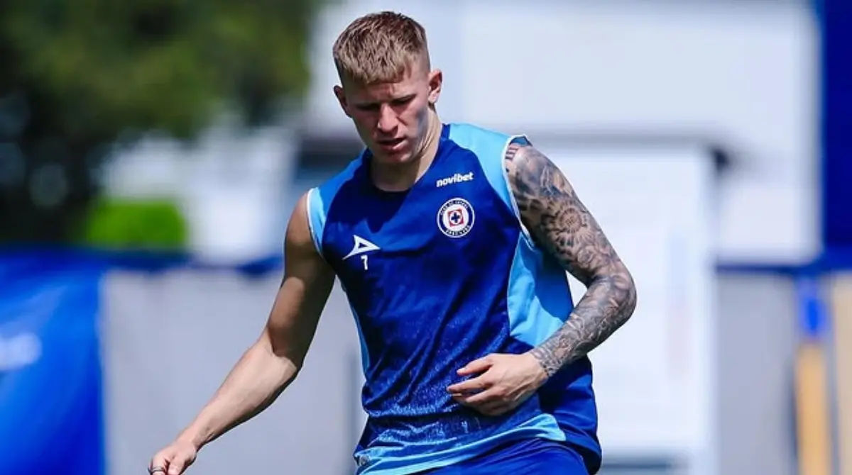  Bogusz tiene una situación compleja en Cruz Azul 