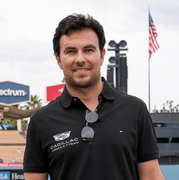 Así convenció Cadillac a Checo Pérez