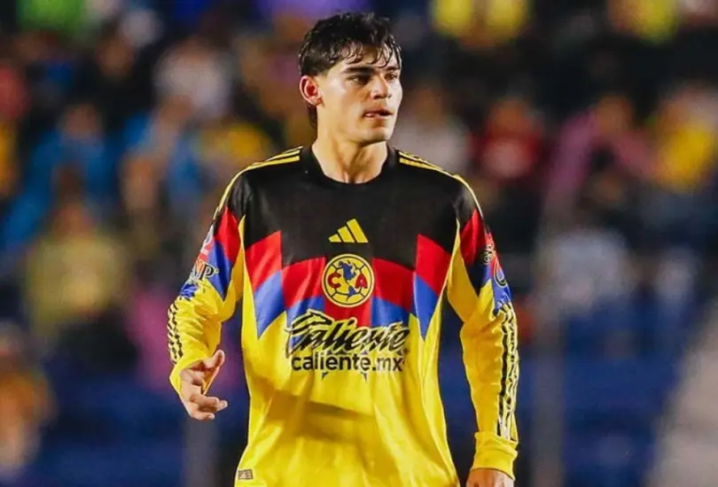 Dagoberto Espinoza sufrió una fuerte lesión en el partido ante Rayados Dagoberto Espinoza sufrió una fuerte lesión en el partido ante Rayados