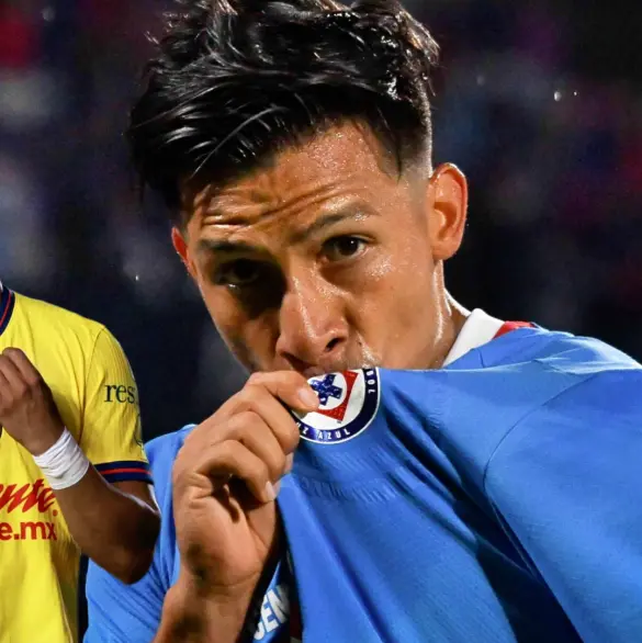 Sepúlveda tiene más goles que cuatro delanteros del América juntos
