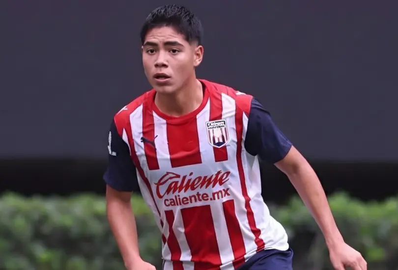 El joven futbolista tuvo un debut de ensueño con el conjunto rojiblanco.