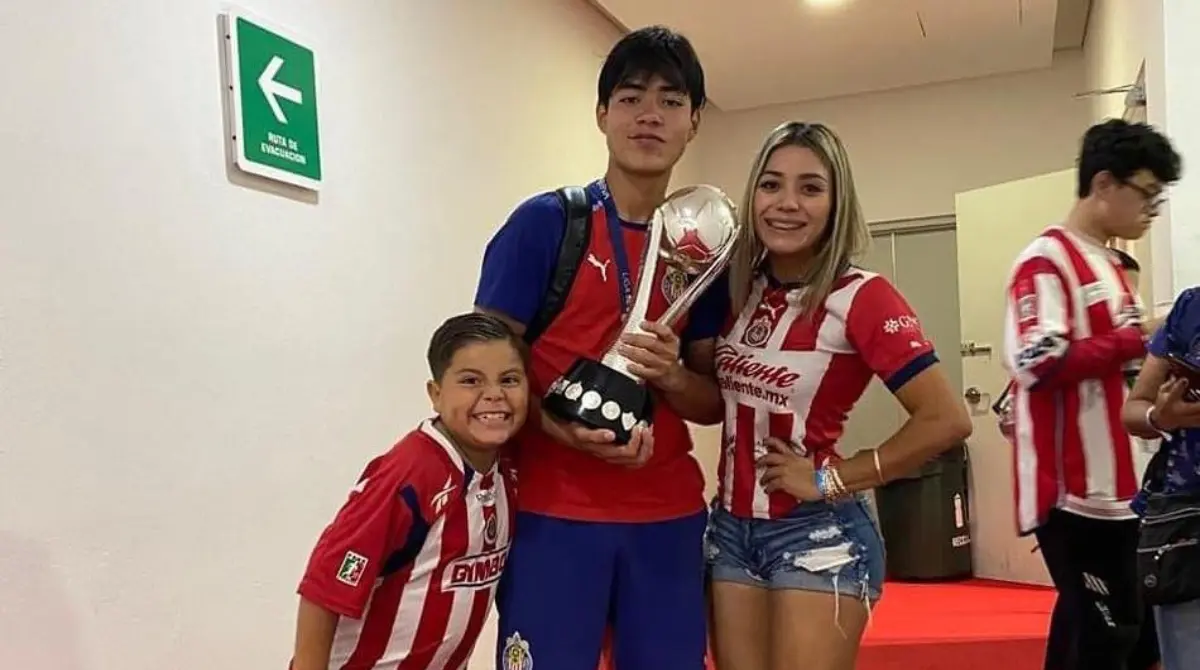 Miriam ha acompañado a Samir durante su proceso en categorías menores.