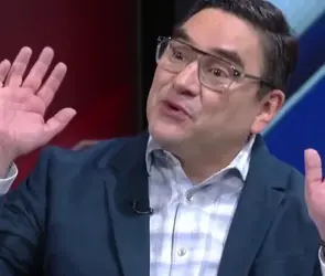 "¡Ridículo!" Reprueban a Pietrasanta por narración del San Luis - América