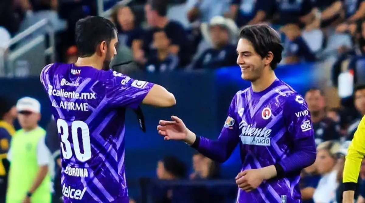 Finalmente, Corona ha hecho un relevo histórico con su hijo quien desea seguir los pasos de su padre