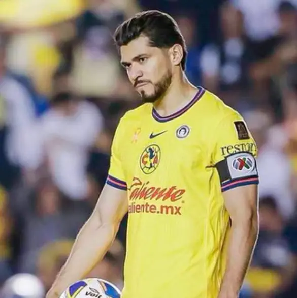 Henry Martín recurriría a una limpia tras crisis con América