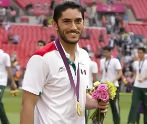 Los mejores momentos en la carrera de Chuy Corona