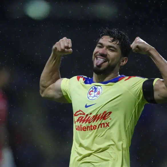 Lamentan en América ausencia de Henry Martín: Sí se extraña