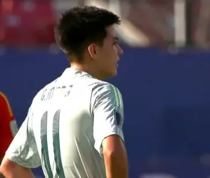 Mejor que Los Temerarios: La afición se rinde ante Gilberto Mora