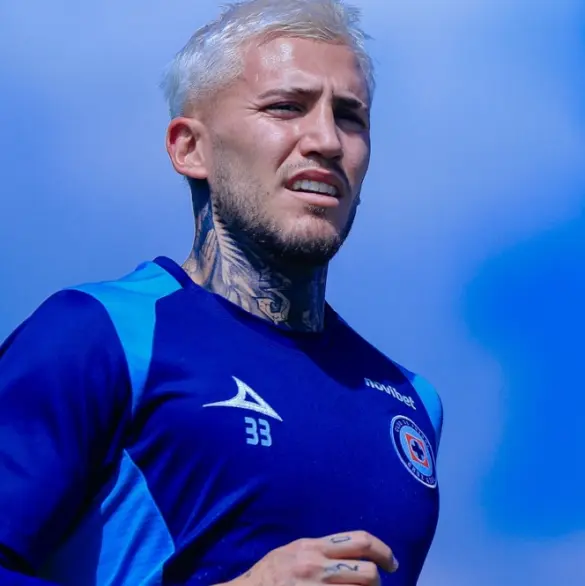 Cruz Azul blinda a Gonzalo Piovi con importante renovación