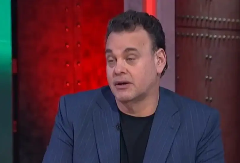 Una vez más, David Faitelson fue objeto de brulas y críticas en redes sociales.