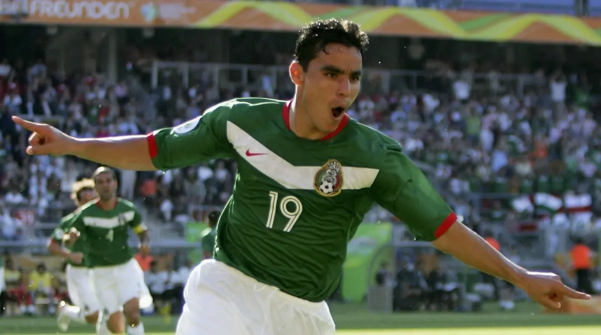  Omar Bravo no deja un grato recuerdo en los Mundiales 