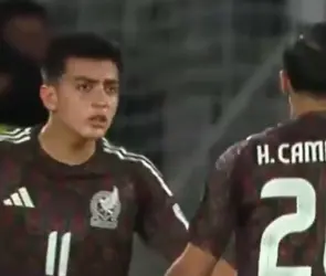 La reacción de Gilberto Mora tras ser sustituido vs Chile