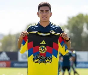 Acusan a Gilberto Mora de hacerle un guiño al América