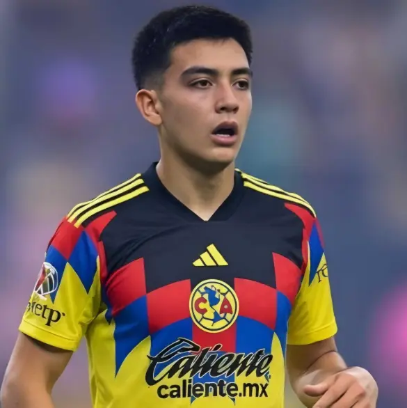 Gilberto Mora debe jugar en el América