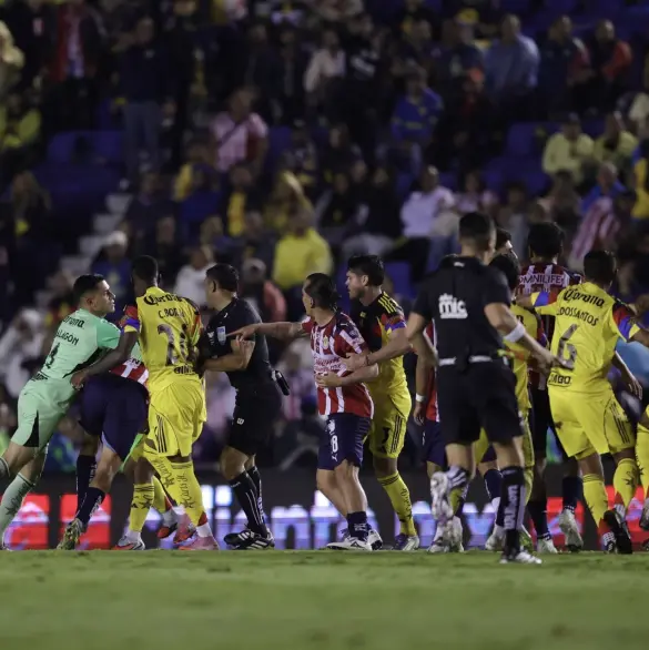 América apenas suma un triunfo ante Chivas en sus últimos cuatro partidos
