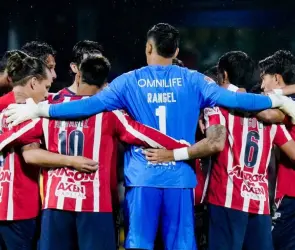 Los futbolistas que saldrán de Chivas para el Clausura 2026