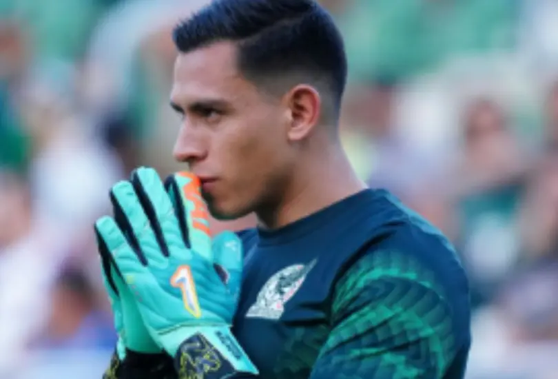 Malagón fue blanco de críticas por sus errores ante Colombia