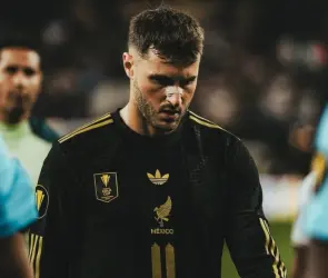 Santi Giménez rompe el silencio tras el 4 - 0 ante Colombia