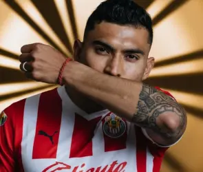 La señal que pone a Orbelín Pineda a Chivas