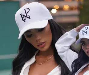 Ella es Karina García, la poderosa modelo que peleará con Karely Ruiz