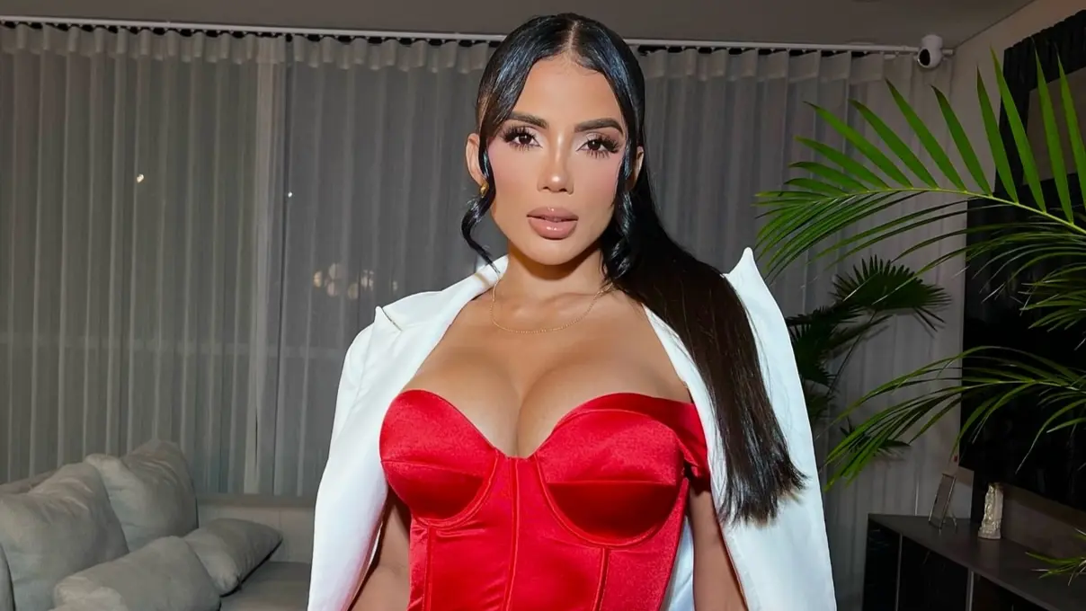 Antes de ser influencer, trabajó como enfermera en áreas como maternidad, cardiología y pediatría. 