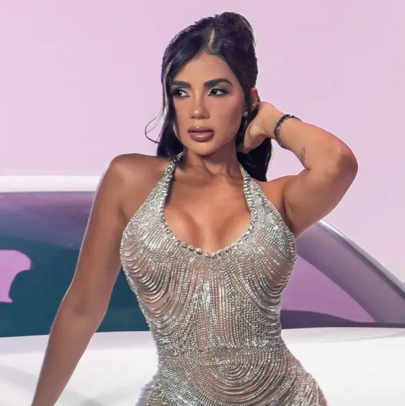 Ella es Karina García, la influencer que peleará contra Karely Ruiz