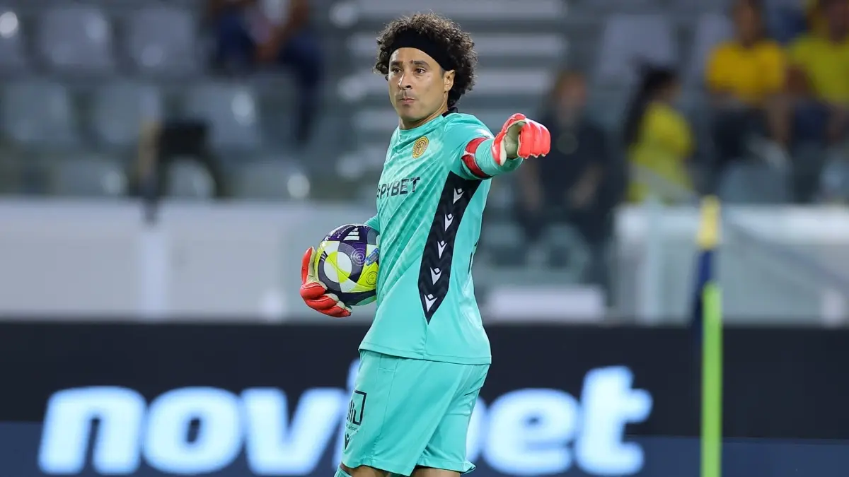  Guillermo Ochoa se llevó otra goleada en Chipre 