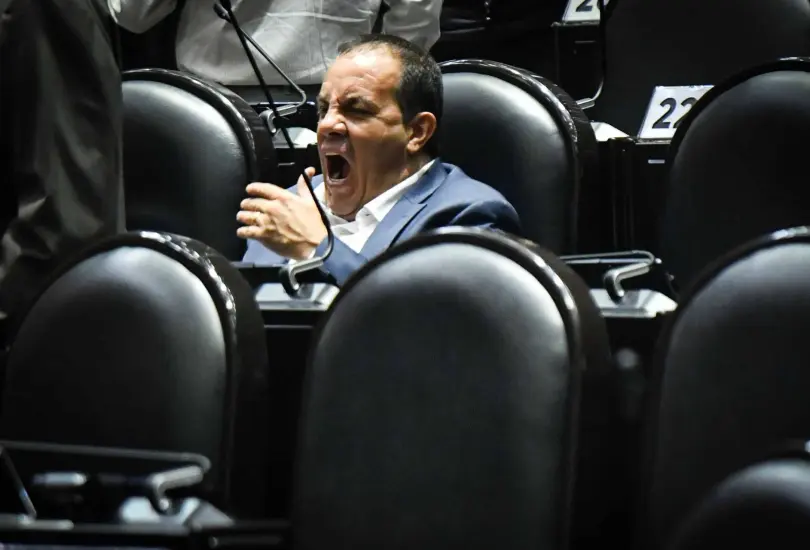 Cuauhtémoc Blanco volvió a protagonizar un nuevo escándalo mientras se discutía la Ley de Aguas Nacionales.