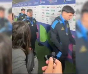 VIDEO: La vergonzosa huida en silencio de la selección argentina Sub-20