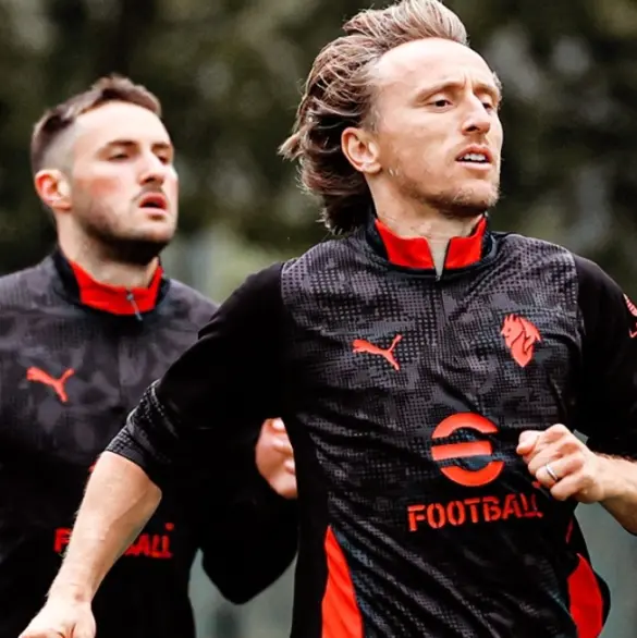 El lujoso regalo de Luka Modric a Santi Giménez
