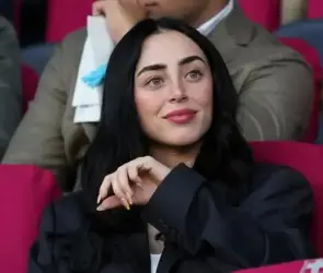 Nicki Nicole asiste a partido de Champions League para ver a Lamine Yamal