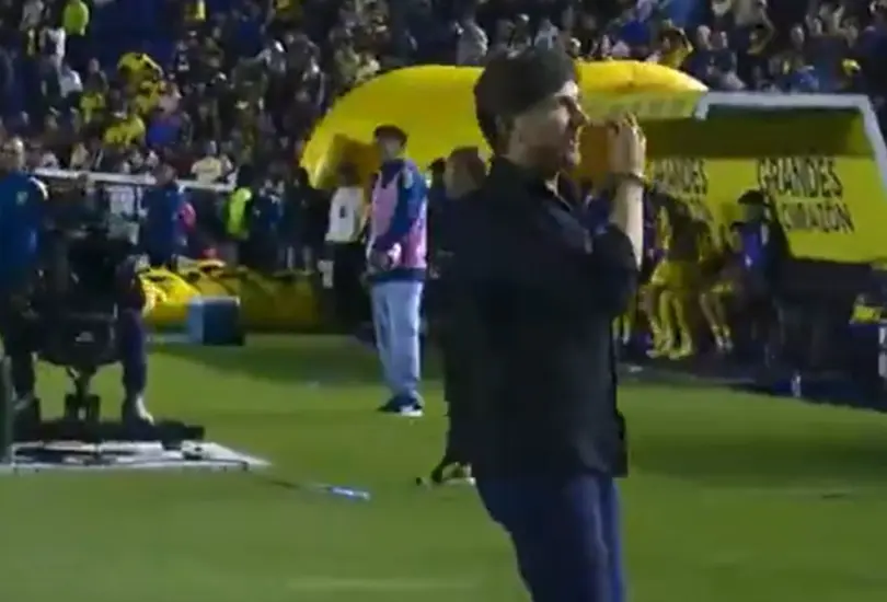Cristante ha generado polémica por su burla al América Cristante ha generado polémica por su burla al América