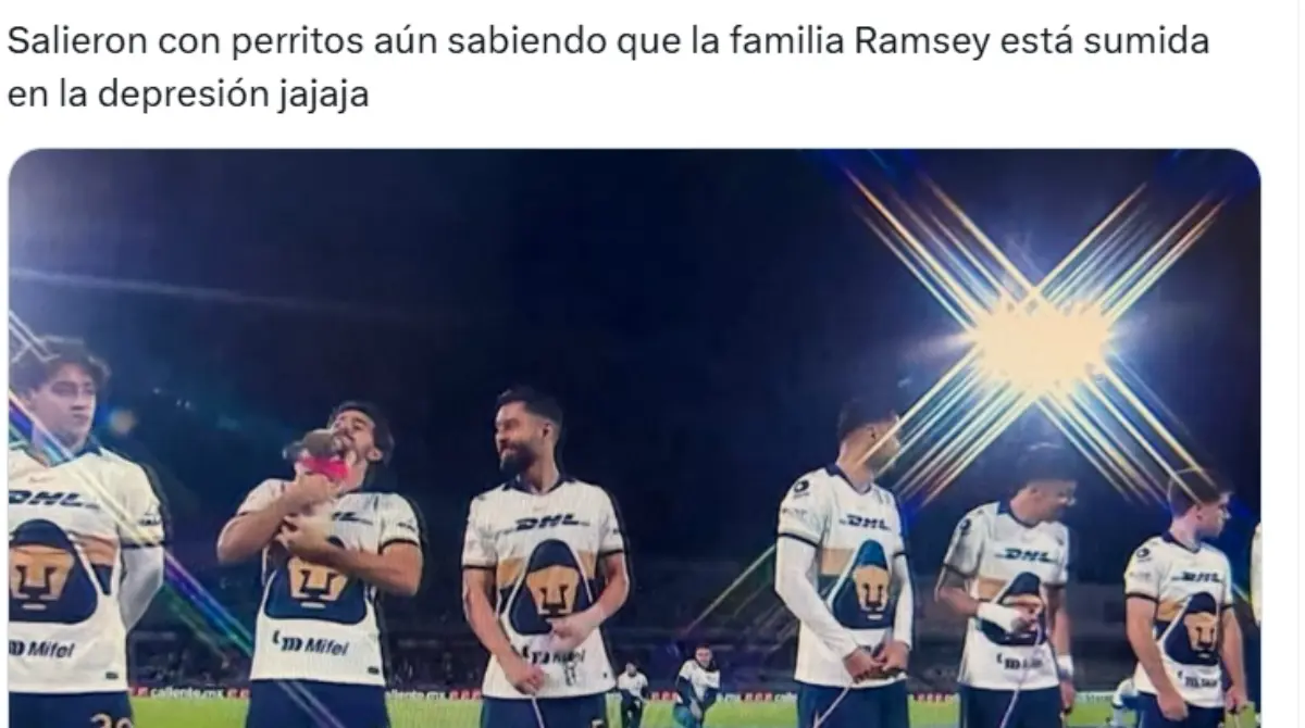 Las redes sociales se encendieron cuando los futbolistas de Pumas saltaron a la cancha del EOU con perritos