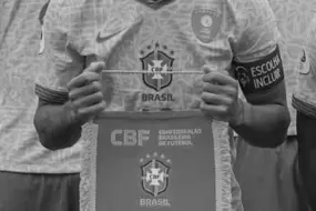 Promesa de Brasil muere tras accidente en moto