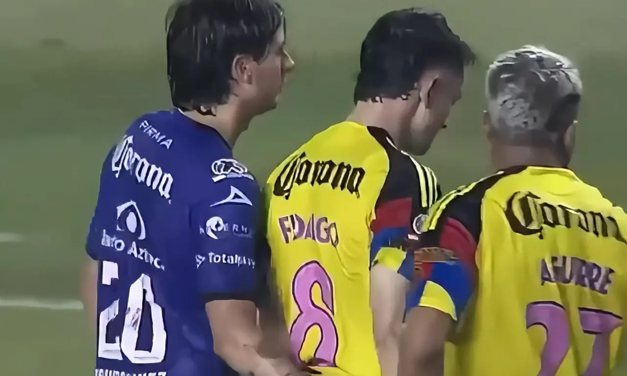  Fidalgo salió con molestias en la rodilla ante Mazatlán y André Jardine detalló su condición tras el partido. 