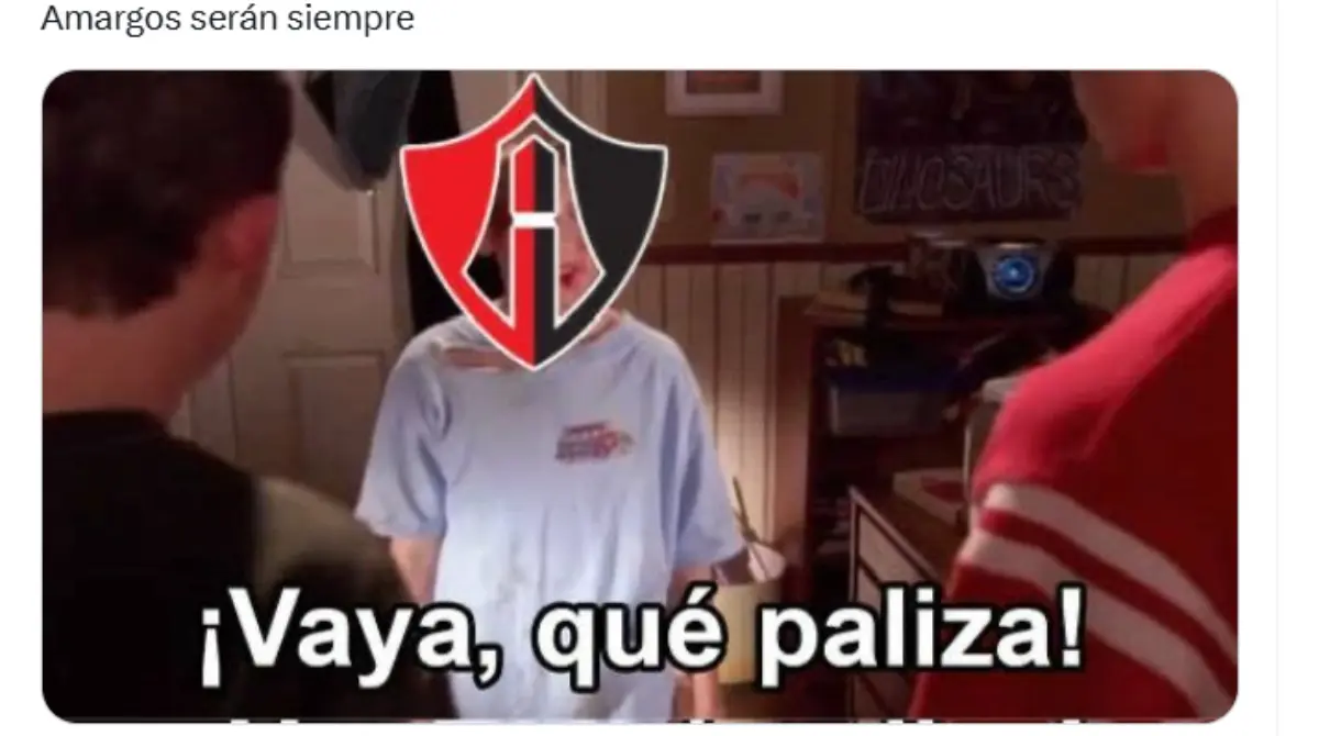 Los aficionados de Chivas aprovecharon el momento para burlarse de la afición rojinegra