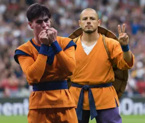 Chicharito es el Maestro Roshi de la Hormiga González en Chivas