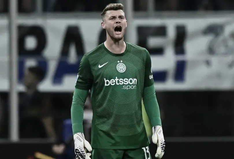 El guardameta español está en la mira por lo ocurrido en las calles de Como. El guardameta español está en la mira por lo ocurrido en las calles de Como.