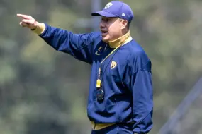 Filtran la postura de directiva de Pumas sobre continuidad de Efraín Juárez