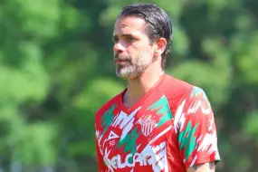 Necaxa se arregla con otro DT antes de despedir a Fernando Gago