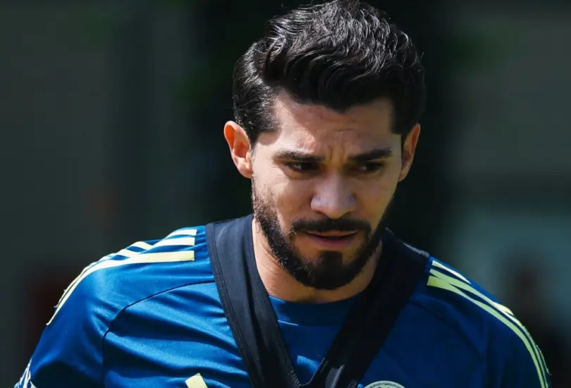 Henry Martín se resintió de su lesión Henry Martín se resintió de su lesión