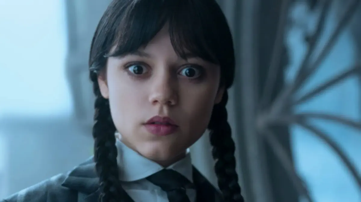 Pero la gente la ha reconocido por su papel como Wednesday Addams en la serie de Netflix