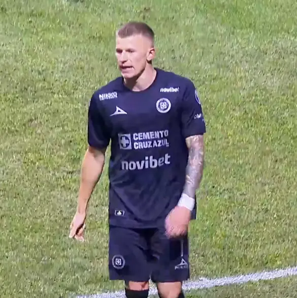 ¡Está enojado!: la polémica reacción de Bogusz tras anotar con Cruz Azul