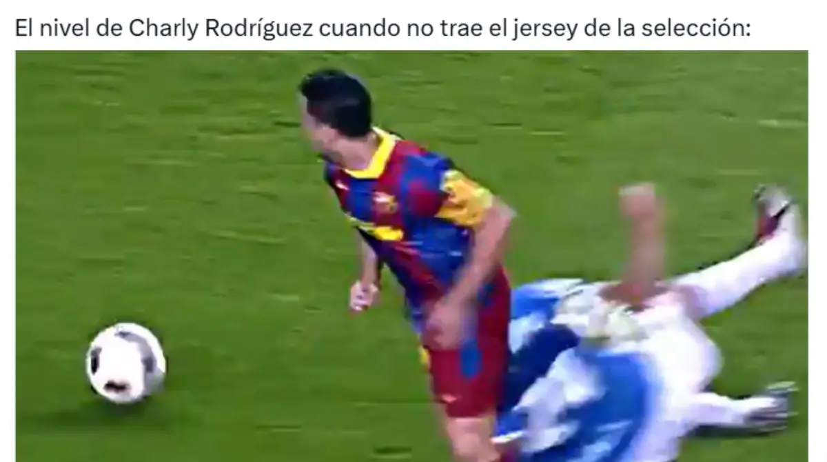 Sin embargo, en esta ocasión fue para alabar el buen momento que vive el futbolista mexicano