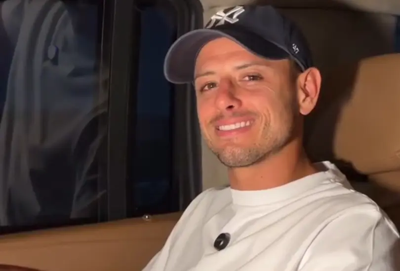 Javier Hernández publicó un polémico comentario en Instagram que reavivó las críticas en su contra.