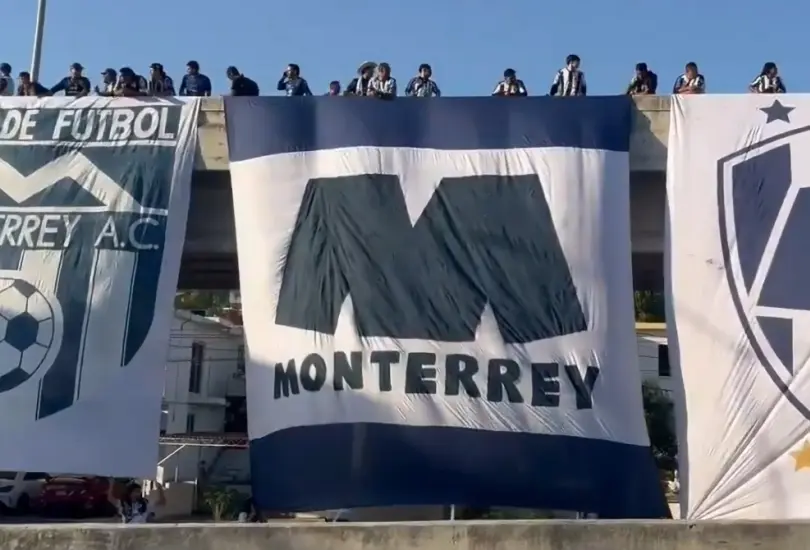 Los aficionados de Monterrey tuvieron un par de altercados con la policía Los aficionados de Monterrey tuvieron un par de altercados con la policía